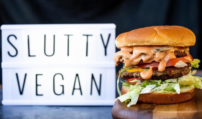 Slutty Vegan开设第二家分店，一日服务1,000位顾客