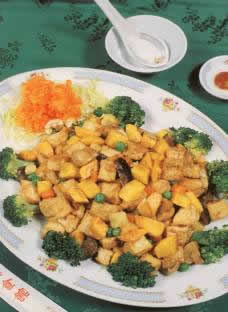 西兰花芒果豆腐