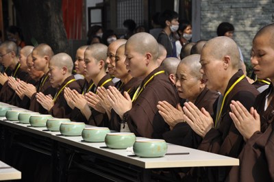 二时临斋仪中的「三德六味」是何含义
