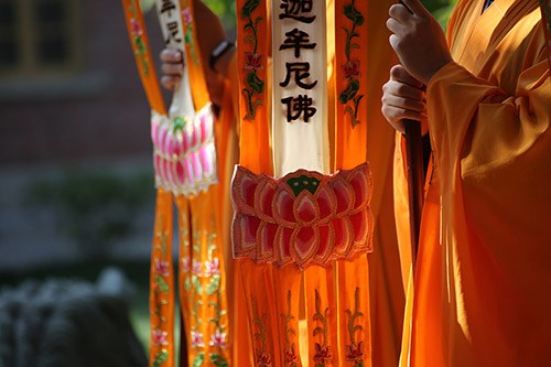 数十年只念大悲咒，临终得观音菩萨接引