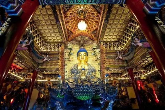 诸有为法如幻化，亦如聚沫非坚牢
