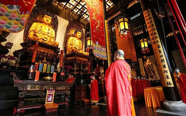 怎样供养功德才大，这些是供养时应注意的