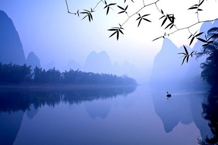 念头像一条流动的河