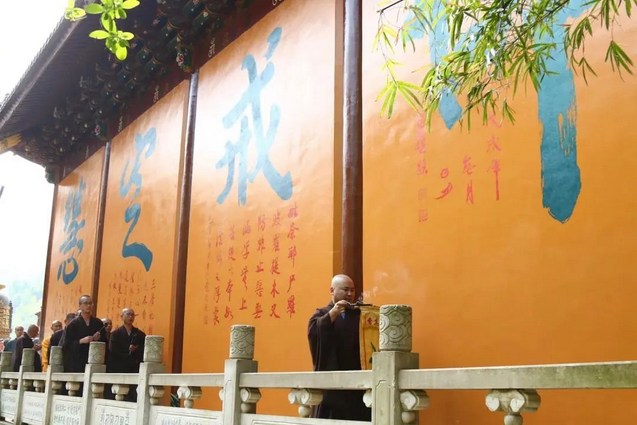 打妄语才能去学佛，这样是不是不能受五戒