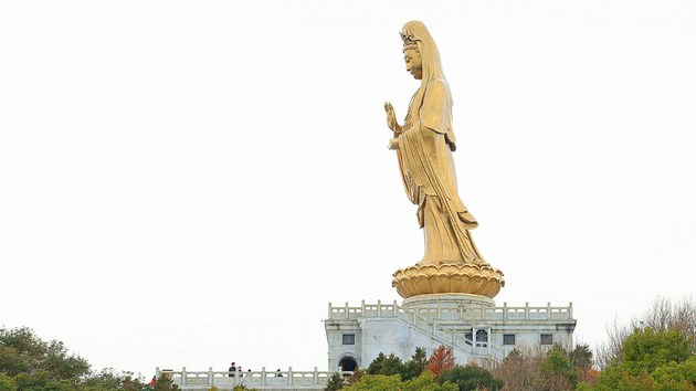 哪个地方有障碍，就从那个地方观进去