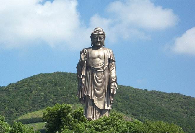 有禅有净土，犹如带角虎，现世为人师，来生作佛祖