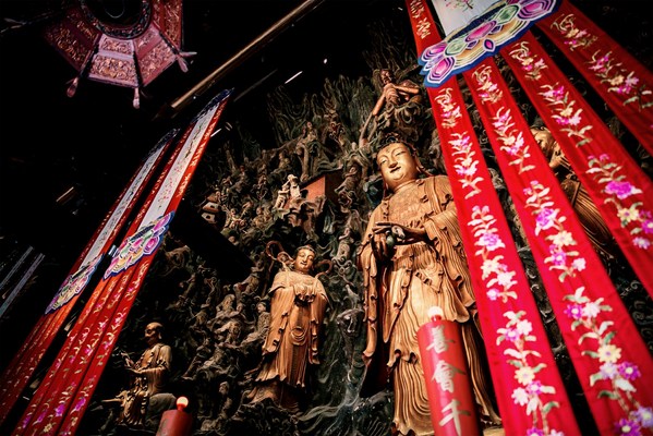 莫追忆，莫等待，莫犹豫