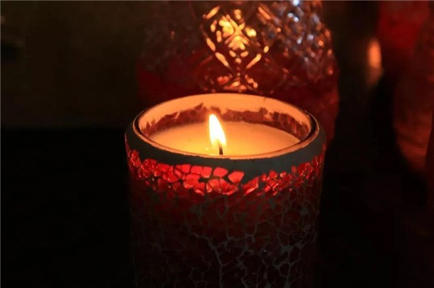 终日在妄之性灵，即终日恒真之性灵