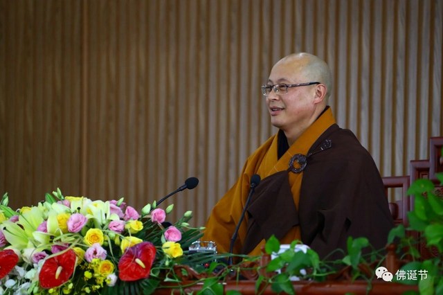 《法音》杂志专访界诠法师