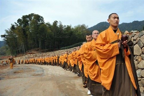 嘎玛仁波切：神奇的小金佛