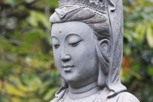 信愿法师：阿弥陀佛四十八愿精解 拾壹、举往生实例 十、恶不能障　弥陀救度