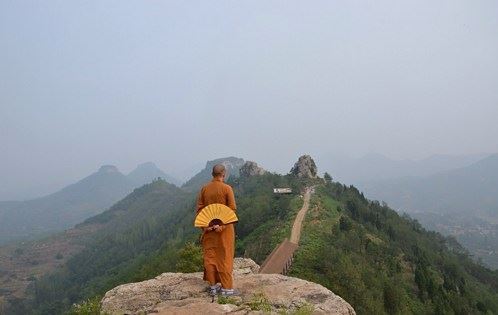 戒定慧的修行次第　要一个台阶一个台阶往上走