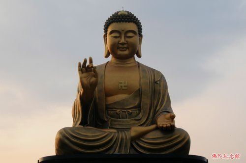 切莫在网络上造业，若贪嗔痴的信息接触多了，清净心就消失了