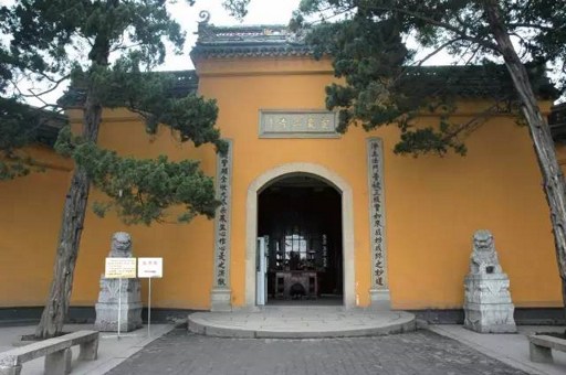 一元门票的灵岩道场