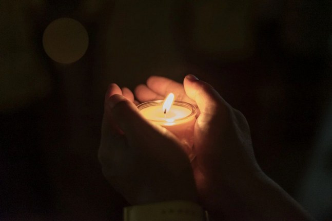 人生短暂须自警，放逸懈怠生死径