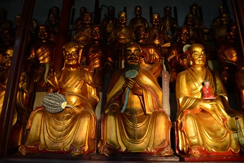 八位祖师以出家身孝养父母的故事