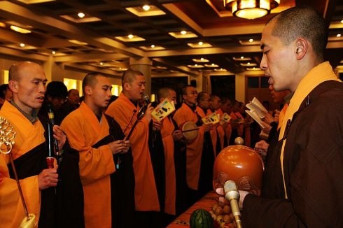 一定要尽最大努力去忏悔业障