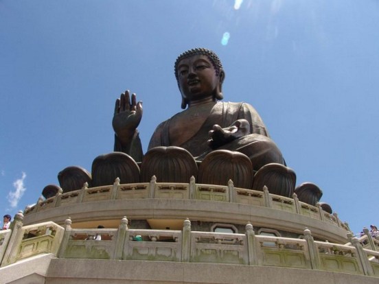 人怀爱欲，不见道者