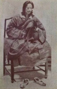 农历三月二十三 近代高僧月溪法师圆寂纪念日
