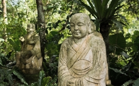念地藏菩萨、地藏经、金刚经,念咒等,算不算助念?