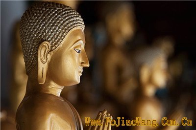 去庙里拜拜，求平安健康，这算求吗？如何正确发愿？ 