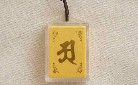 佩戴楞严咒怎么还会做噩梦？怎么佩戴比较如法？ 