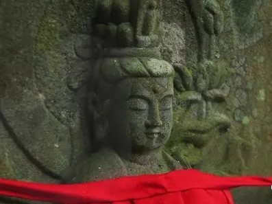 巧合还是报应？被虐老娘刚搬走，母亲节当天，不孝子的房子倒了