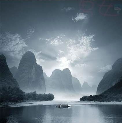 「聪明人，均属矜夸，暴露，尖酸，刻薄，其心绝无涵蓄。其人非坎坷终身，必少年夭折。聪明人，最易犯者唯色欲，当常怀敬畏，切勿稍有邪妄之萌。若或偶起此念，即想吾人一举一动，天，地，鬼，神，诸佛，菩萨，无不悉知悉见！」辑录《印光法师文钞》·复徐书镛居士书