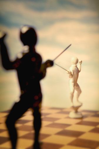 「我们对狗表示好意，它就会摇尾巴，若是恶声对它，它就会拖下尾巴走开；对墙抛皮球，球会弹回来，抛的力量越大，弹回的力量也越大，而墙自己并未动手。所以《书经》上说：天作孽，犹可违。自作孽，不可活。《孟子》说：出乎尔者，反乎尔者也。佛教中说：自造因，自结果。」辑录《保富法》·聂云台著