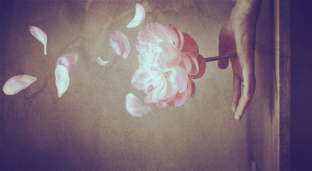 「戒饱食，饱食闷神。戒厚味，厚味昏神。戒浩饮，浩饮伤神。戒久睡，久睡倦神。戒贪色，贪色灭神。」《格言联璧》