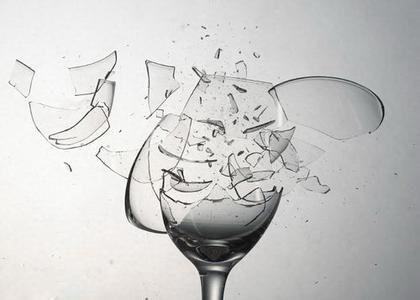 「宋儒恐人各学佛，以致儒门冷落，遂以如来所说治己治人治国治天下，普令众生超凡入圣了生脱死之根本法，一刀砍断。令一切人无希向畏惧。徒赖正心诚意，以维持世道人心。既无因果轮回，一死即了。则正心诚意有何益？不正心诚意有何损？从兹善无以劝，恶无以惩。」辑录《文昌帝君阴骘文》