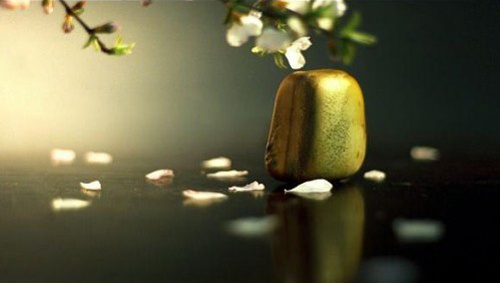 「任事者，当置身利害之外；建言者，当设身利害之中。」《格言联璧》