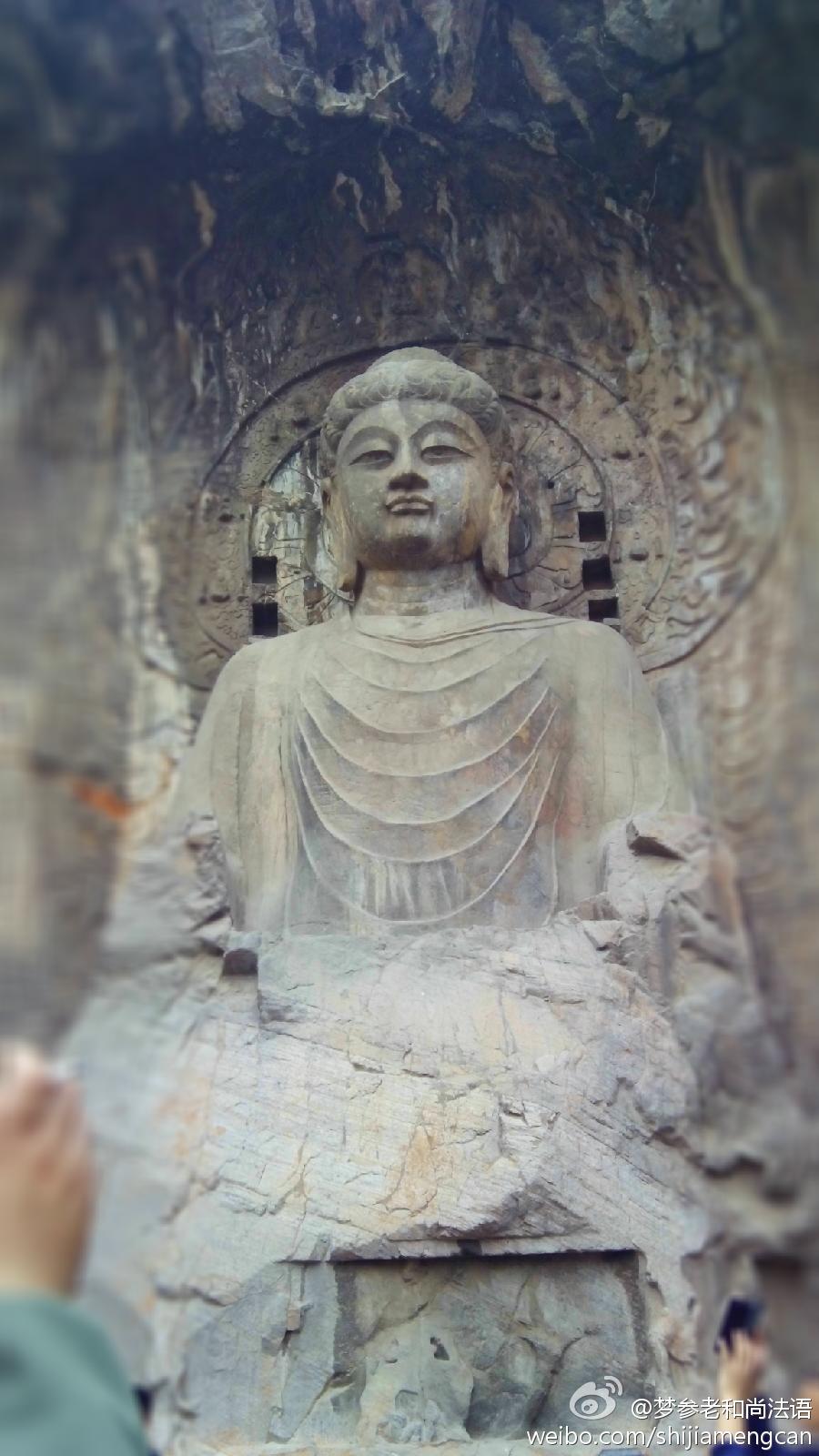 为何有的人会生病痛苦呢？那是因为你过去杀生业很重！所以你今生经常害病，怎么办？有对治它的方法，你可以放生。不要像别人讲的去买来放生，而是随时随地遇到你能做得到的，你就放生；这是对治多病短命最好的方法。