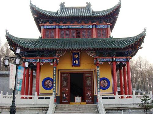 佛教寺院钟楼供奉的是哪位菩萨？