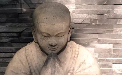 怎么理解一佛出世，千佛护持？是宿命论吗？