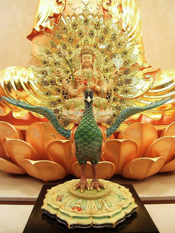 郑师兄持孔雀明王经得黄大仙的救护事迹
