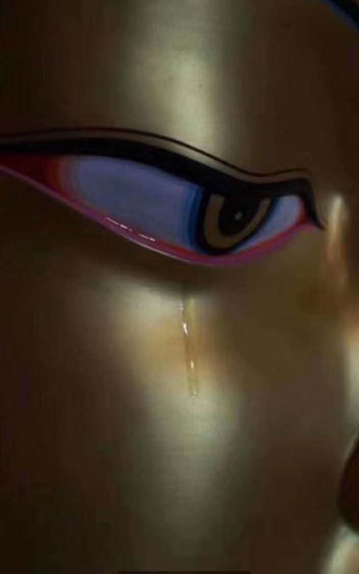 阿坝县安雀寺度母圣像2019年显灵流泪的真实照片！