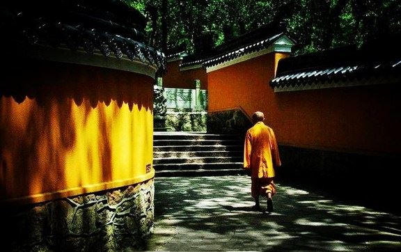 佛教出家人究竟应该用什么样的名字