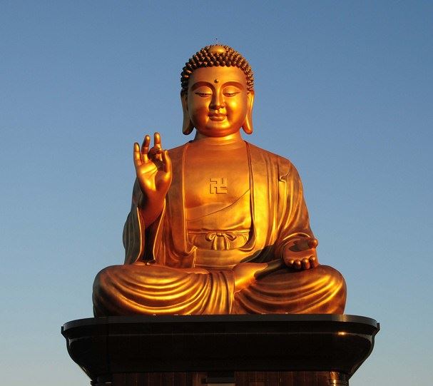 世间一切的福报，都是自己修来的