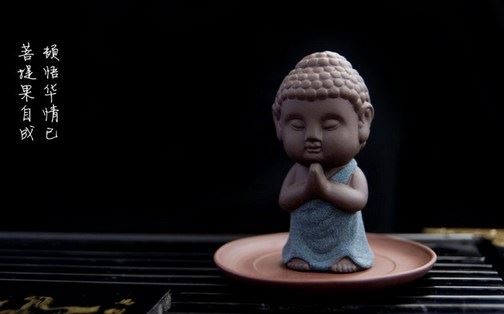 误食鱼钩，诵佛号取出