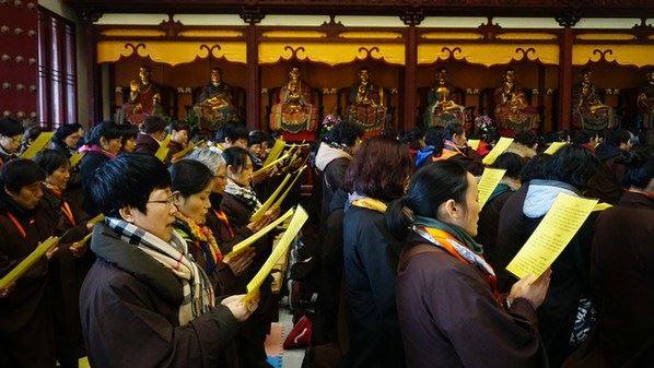 怎样如法的拜佛？拜佛动作有什么含义？