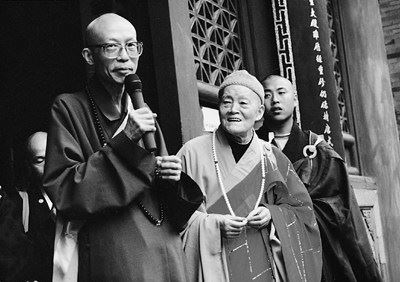 佛陀如何开示老夫七子众生行孝？