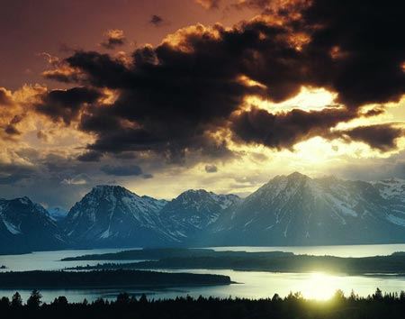 睁大眼睛观察那生，大圣之道，生死皆空
