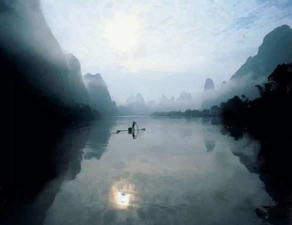 一辈子不长，对自己对身边的人好点