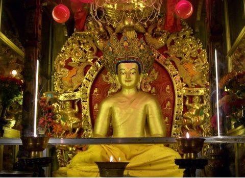 中国汉传佛教的主要宗派的区分和各宗派的重要人物