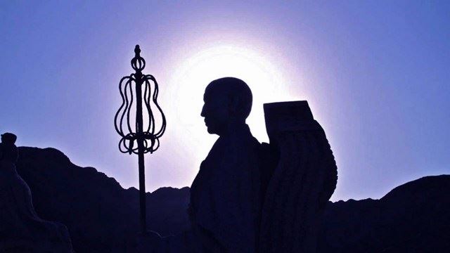 “夫妻”真的是命中注定的“前世冤家”相聚吗？