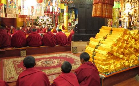 求生净土，永脱轮回。