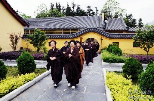 病重的时候如何发心念佛？