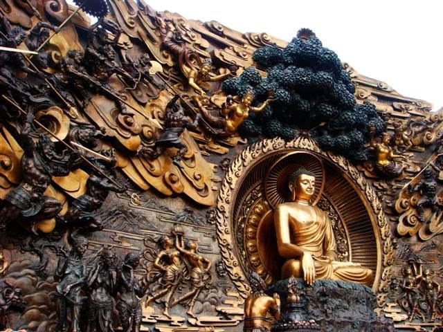 念佛行人首先要把人做好，那么该如何去做呢