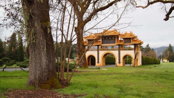 大善人王烈的故事